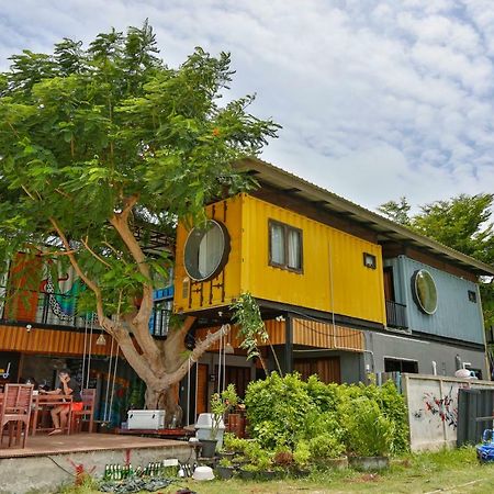 Baan Rom Talay Made' Hotel Koh Samet Екстериор снимка