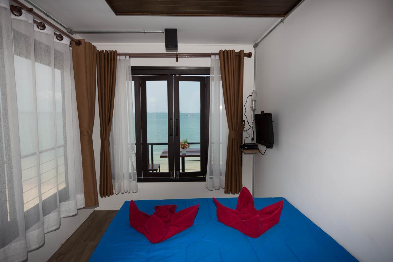 Baan Rom Talay Made' Hotel Koh Samet Екстериор снимка