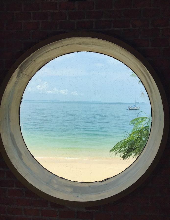 Baan Rom Talay Made' Hotel Koh Samet Екстериор снимка