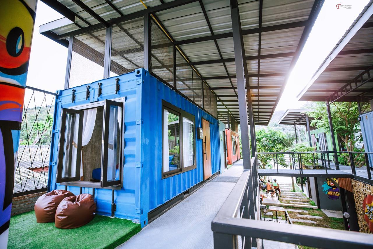Baan Rom Talay Made' Hotel Koh Samet Екстериор снимка