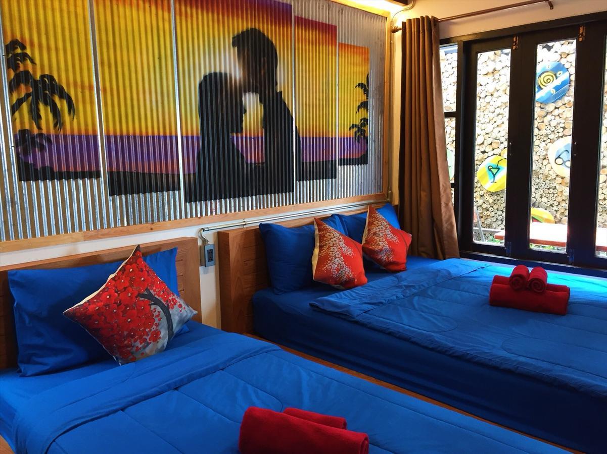 Baan Rom Talay Made' Hotel Koh Samet Екстериор снимка