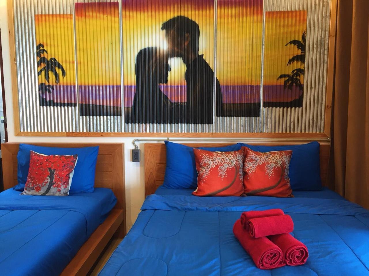 Baan Rom Talay Made' Hotel Koh Samet Екстериор снимка