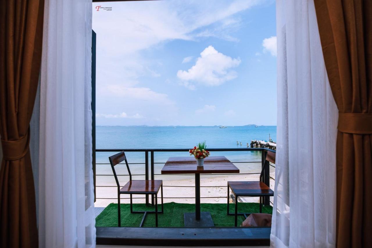 Baan Rom Talay Made' Hotel Koh Samet Екстериор снимка